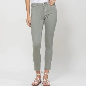 Flying Monkey Women's Skinny Jeans in Soft Gray
